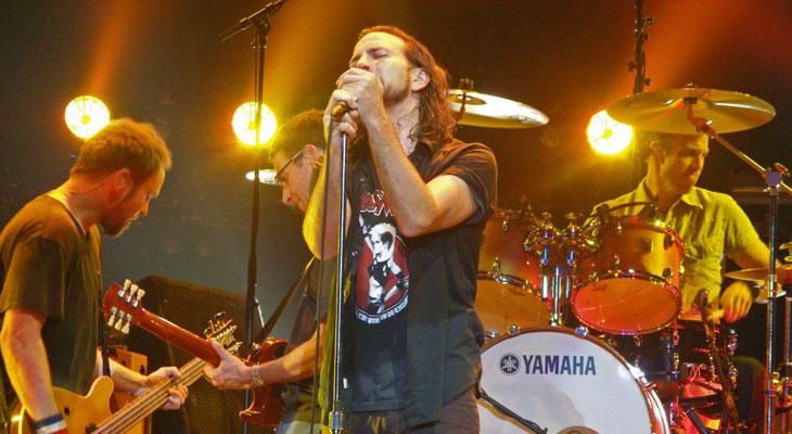 Nace Eddie Vedder, mítico cantante de Pearl Jam-0