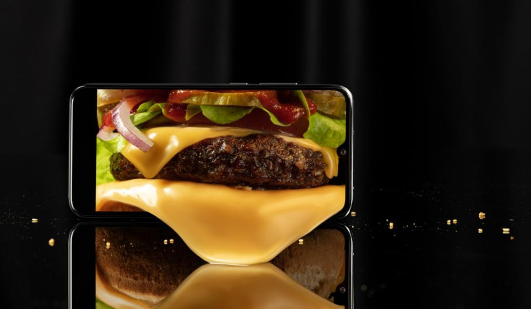 Crean una pantalla que replica sabores de alimentos y se puede lamer-0