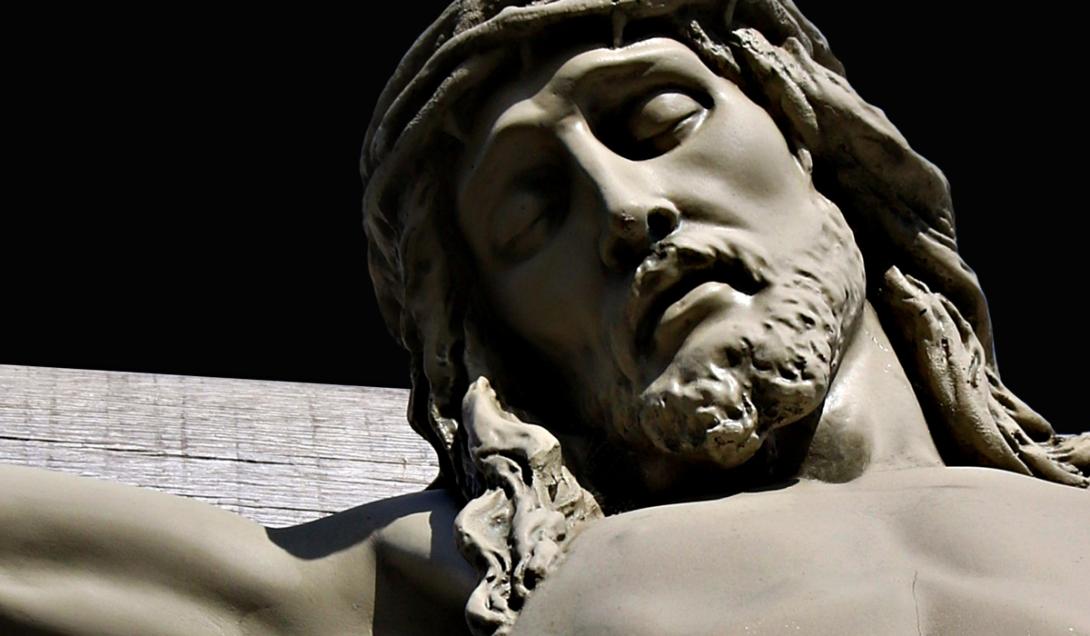 Hiperrealista: así es la escalofriante primera réplica exacta del cuerpo de Jesús (VIDEO)-0